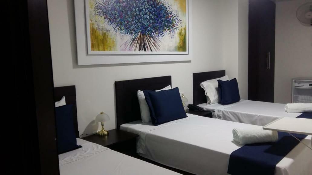 Hotel Giron Plaza Eksteriør billede